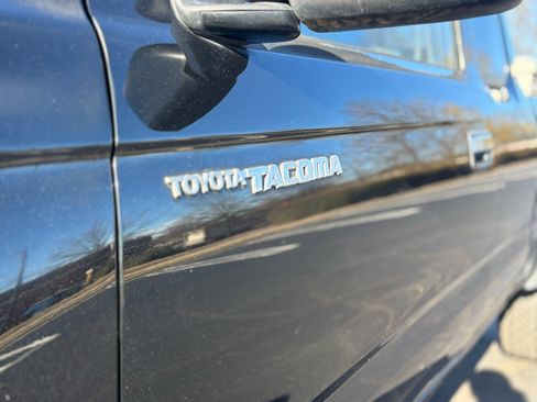 Used 1998 Toyota Tacoma 4x4 Xtracab V6 image 7