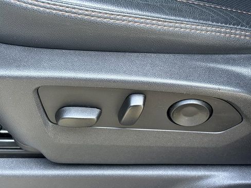 Used 2024 GMC Sierra 2500 AT4 w/ AT4 Premium Plus Package image 24