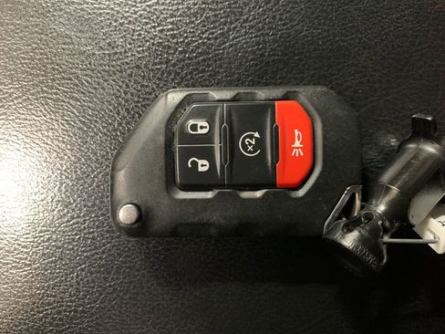 Used 2021 Jeep Wrangler Unlimited Sport AWD/4WD image 15