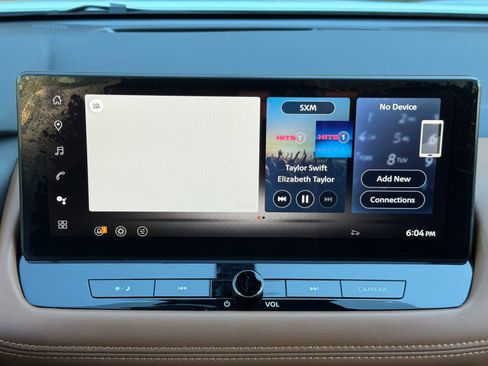 Used 2025 Nissan Rogue Platinum FWD image 23