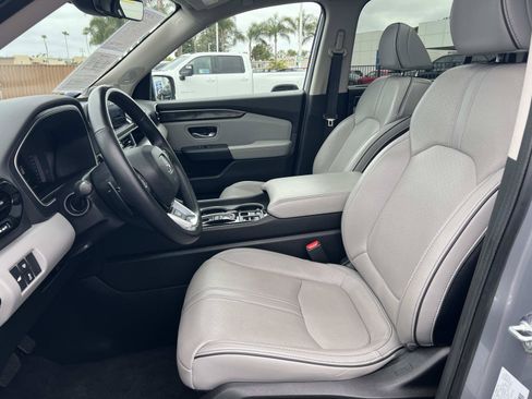 Certified 2023 Honda Pilot Elite image 21