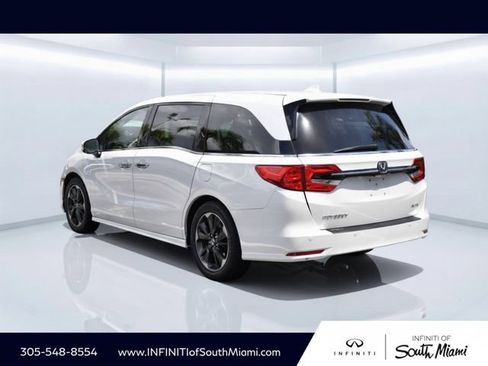 Used 2022 Honda Odyssey Elite image 6