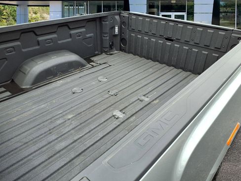 Used 2025 GMC Sierra 2500 Denali w/ Denali Reserve Package AWD/4WD image 19