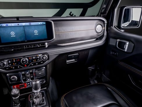 Used 2024 Jeep Wrangler Unlimited Rubicon 392 AWD/4WD image 7