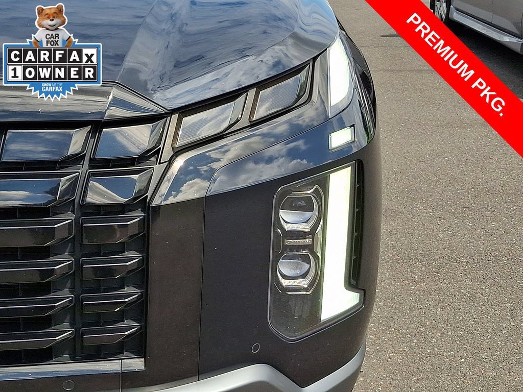 Used 2023 Hyundai Palisade SEL w/ Premium Package AWD/4WD image 9