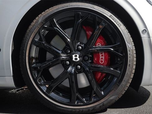 Used 2024 Bentley Continental GT Speed image 15