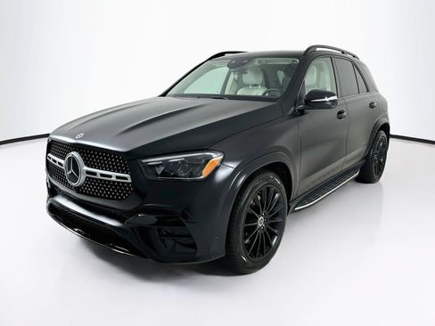 Used 2026 Mercedes-Benz GLE 450e 4MATIC image 3
