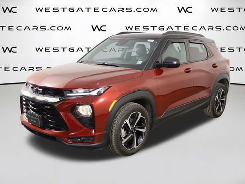 Used 2022 Chevrolet TrailBlazer RS FWD image 1