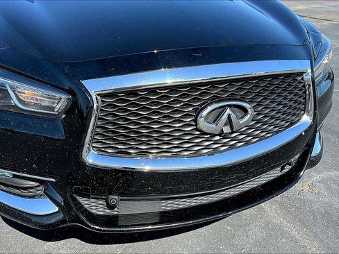 Used 2019 INFINITI QX60 Luxe w/ Essential Package image 29