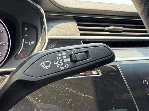 Used 2025 Audi A8 L 3.0T w/ Executive Package AWD/4WD image 28