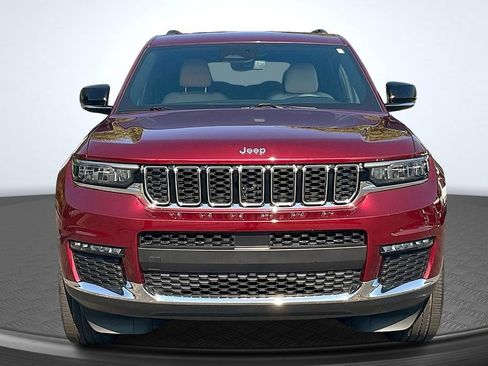 Used 2023 Jeep Grand Cherokee L Limited w/ Luxury Tech Group II RWD image 2