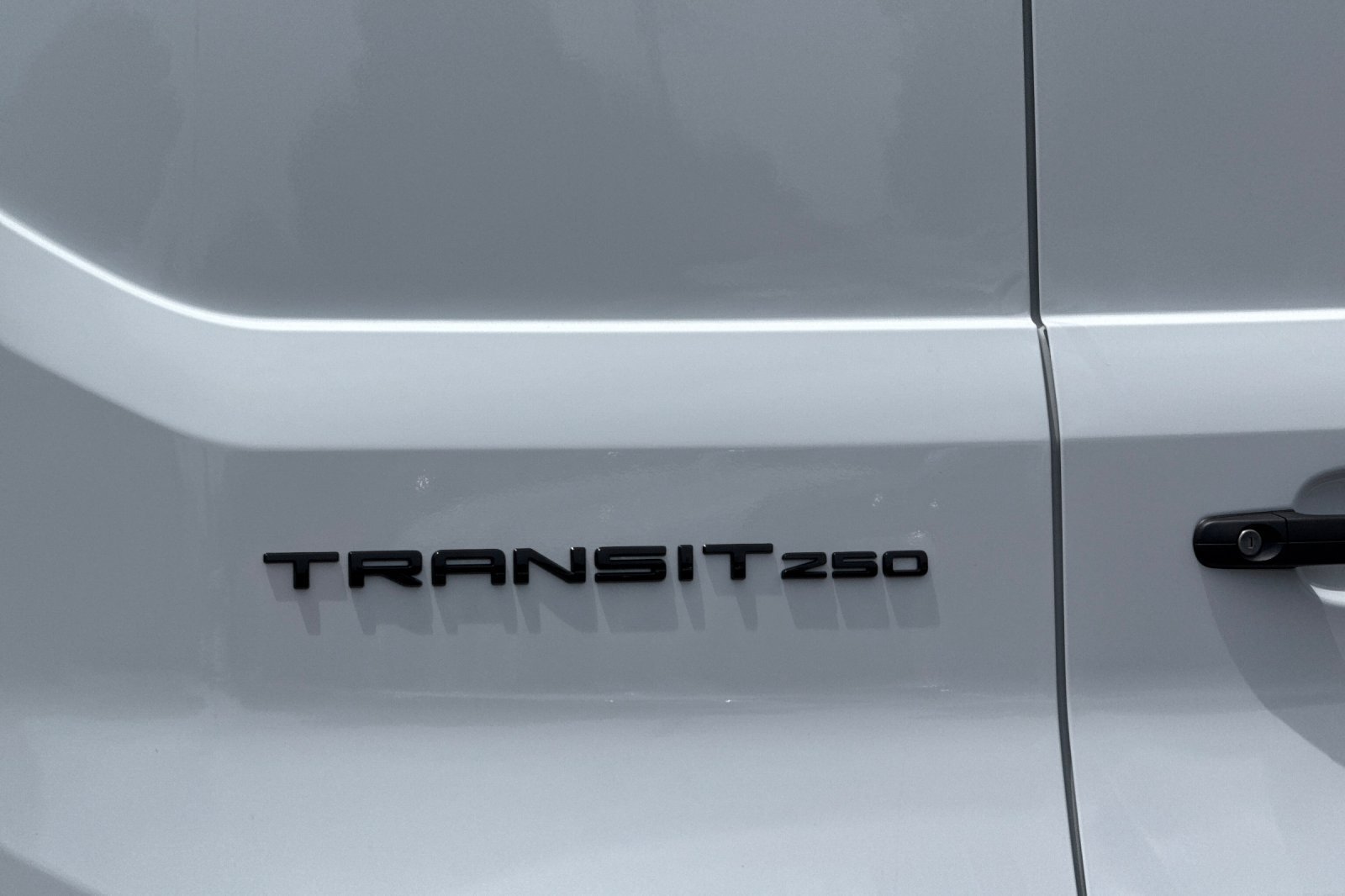 New 2026 Ford Transit 250 148 Medium Roof RWD image 25