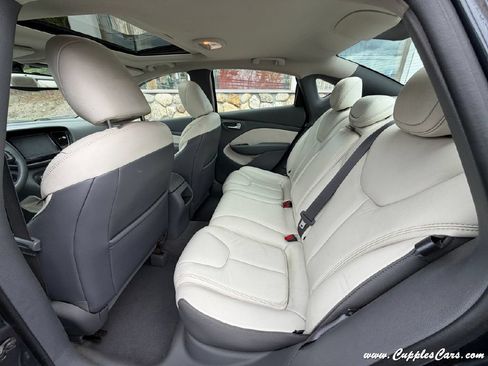 Used 2013 Dodge Dart Limited w/ Premium Group FWD image 23