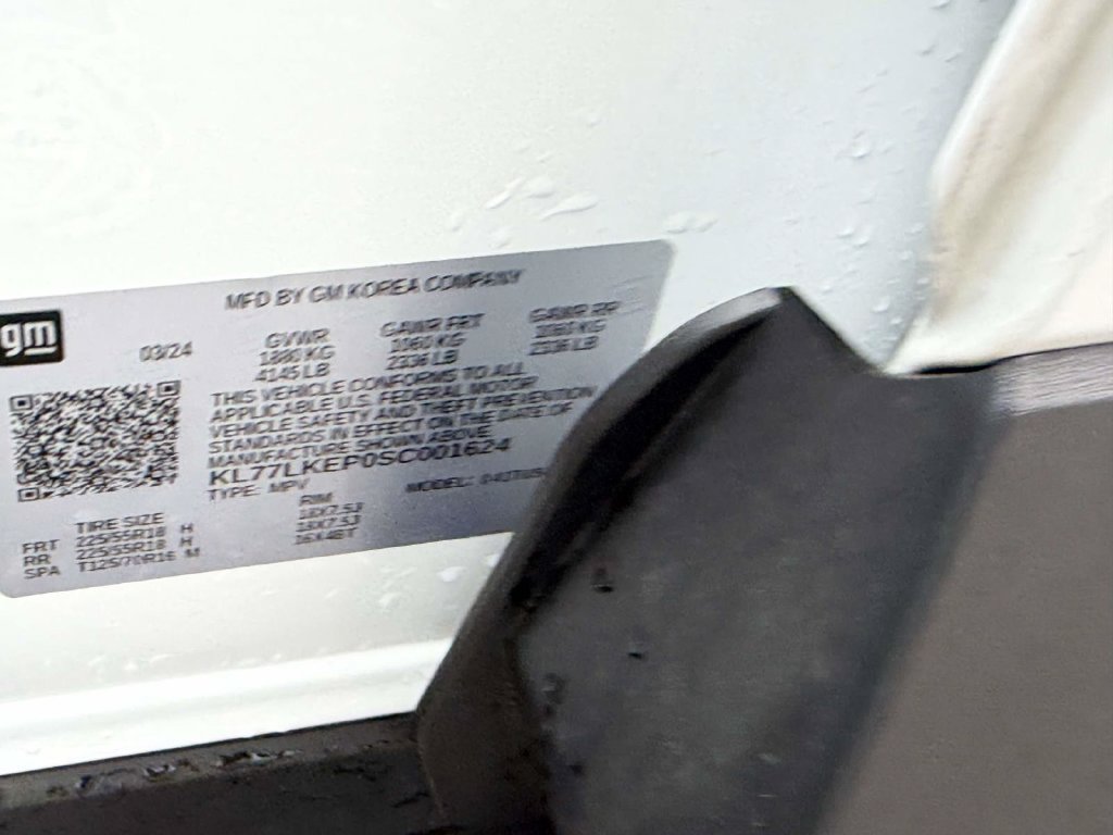 Used 2025 Chevrolet Trax ACTIV w/ Driver Confidence Package FWD image 19