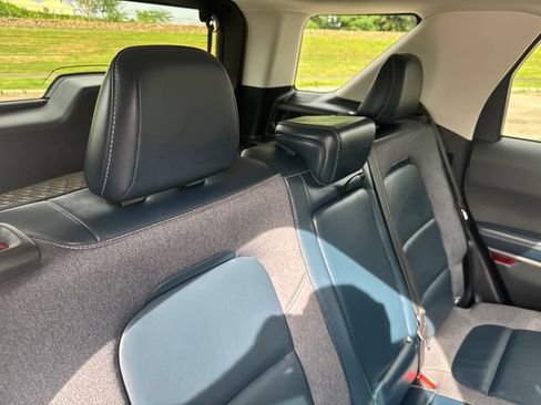 Certified 2023 Ford Bronco Sport Outer Banks w/ Tech Package AWD/4WD image 33