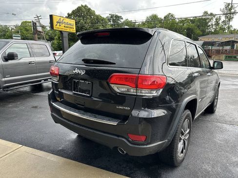 Used 2018 Jeep Grand Cherokee Limited AWD/4WD image 7
