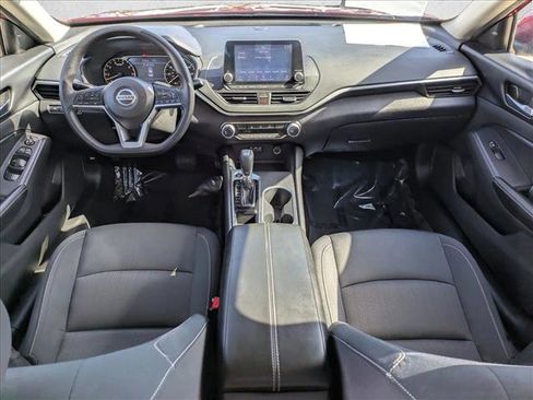 Used 2022 Nissan Altima 2.5 SV FWD image 16