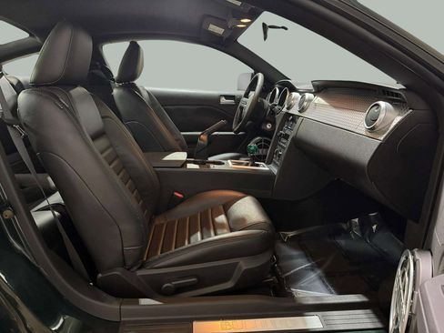 Used 2008 Ford Mustang GT Premium image 24