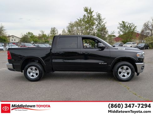 Used 2025 RAM 1500 Big Horn AWD/4WD image 2