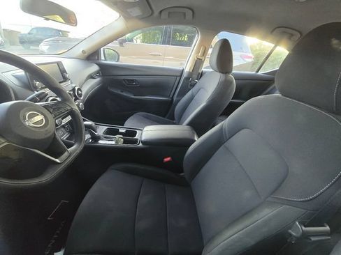 Certified 2025 Nissan Sentra S FWD image 7