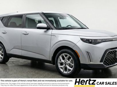 Used 2025 Kia Soul LX w/ LX Technology Package