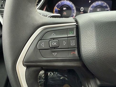 Certified 2023 Jeep Grand Cherokee Altitude image 15