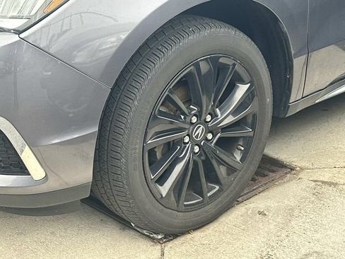 Used 2020 Acura MDX SH-AWD image 5