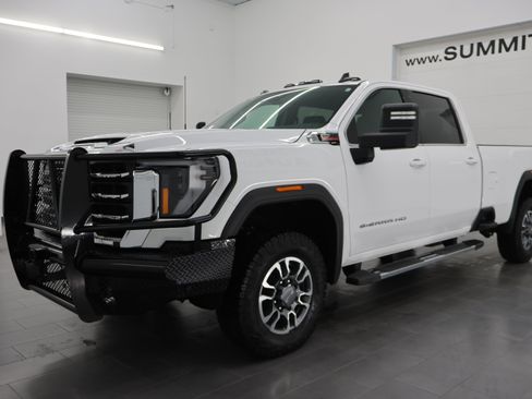 Used 2025 GMC Sierra 3500 SLE w/ SLE Convenience Package AWD/4WD image 7