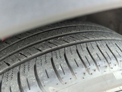 Used 2020 Ford Explorer ST w/ ST Street Pack image 10