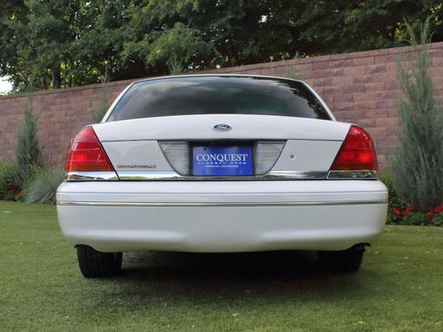 Used 1999 Ford Crown Victoria LX RWD image 26