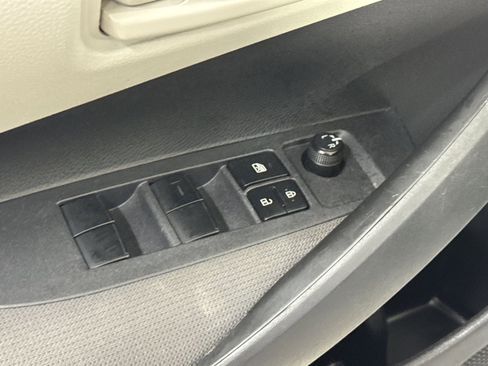 Used 2024 Toyota Corolla LE image 18