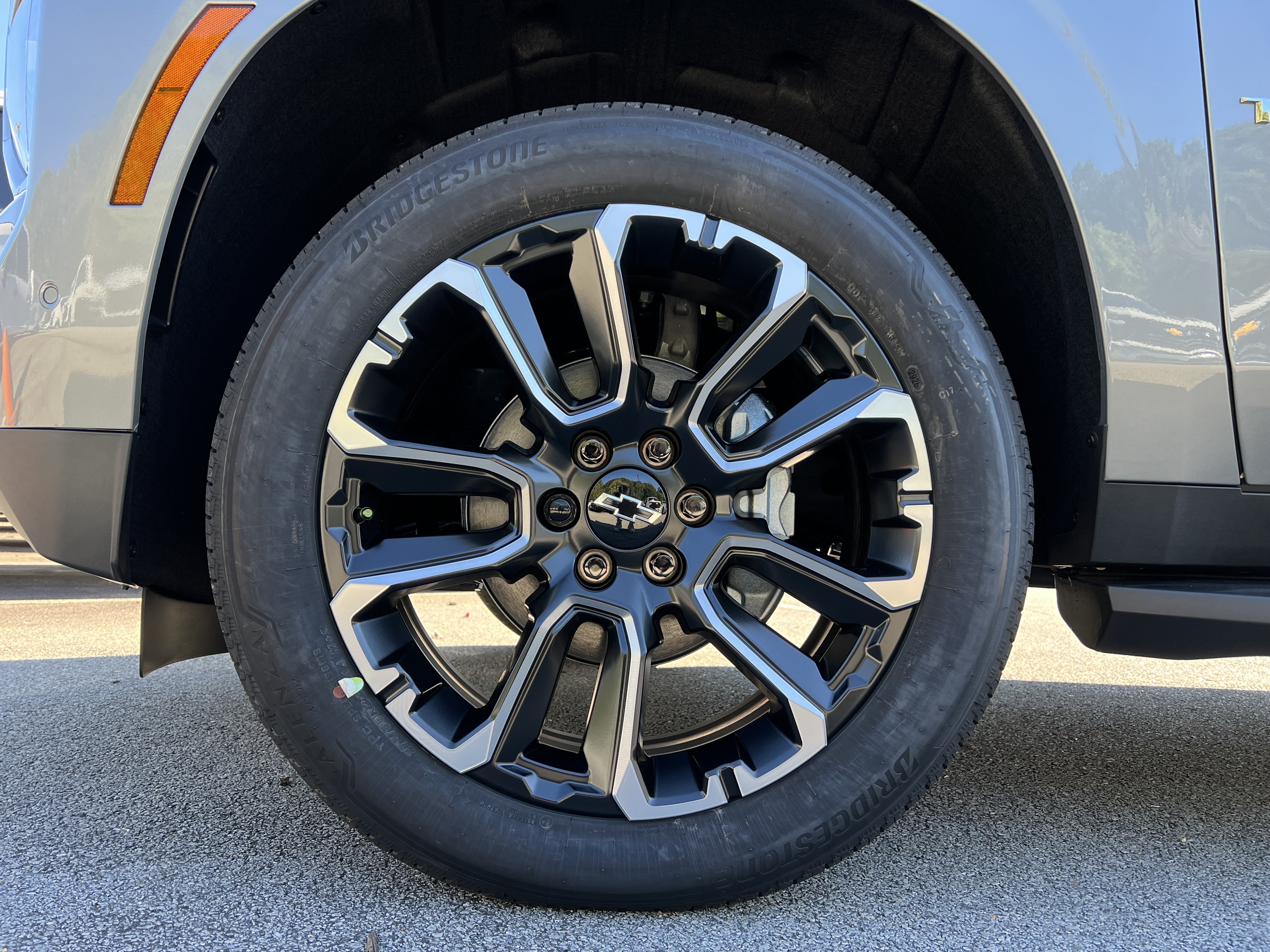 New 2026 Chevrolet Tahoe High Country w/ Sun And Tow Package AWD/4WD image 13