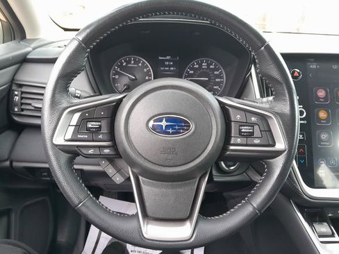 Used 2022 Subaru Outback Premium image 14