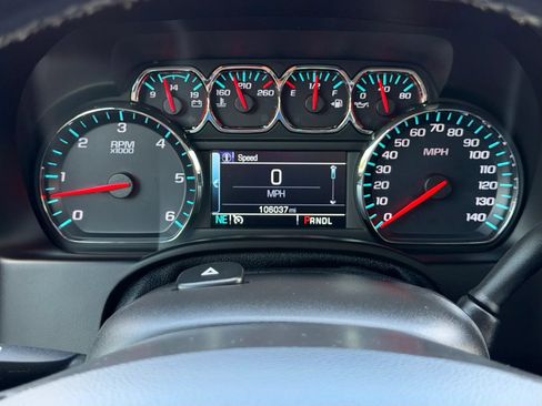 Used 2019 GMC Yukon SLT AWD/4WD image 25