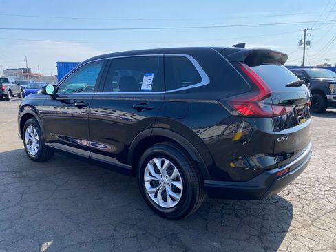 Used 2025 Honda CR-V LX image 6