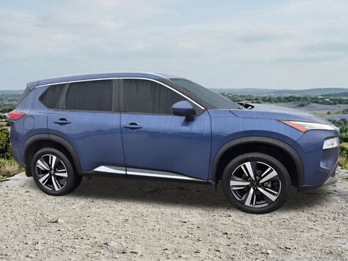 Used 2021 Nissan Rogue SL w/ Premium Package image 13