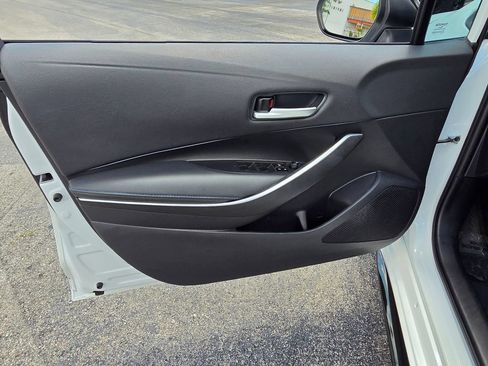 Used 2022 Toyota Corolla SE FWD image 25