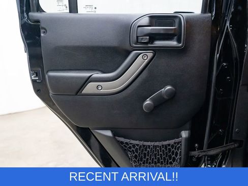 Used 2017 Jeep Wrangler Unlimited Sport w/ Connectivity Group image 22
