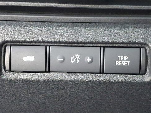 Used 2022 Nissan Altima 2.5 SR image 23