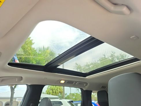 Used 2025 INFINITI QX60 Pure FWD image 23