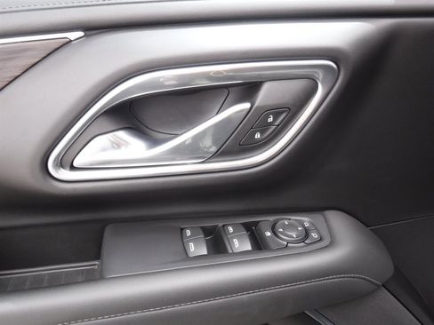 Used 2023 Chevrolet Tahoe LS image 14