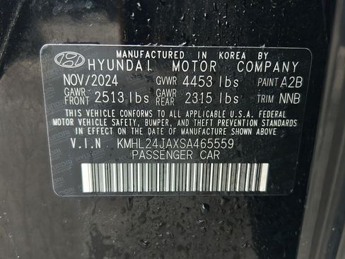 Used 2025 Hyundai Sonata SE FWD image 28