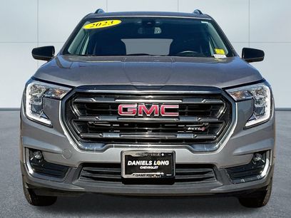 Used 2023 GMC Terrain AT4