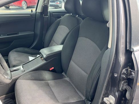 Used 2011 Chevrolet Malibu LT image 18