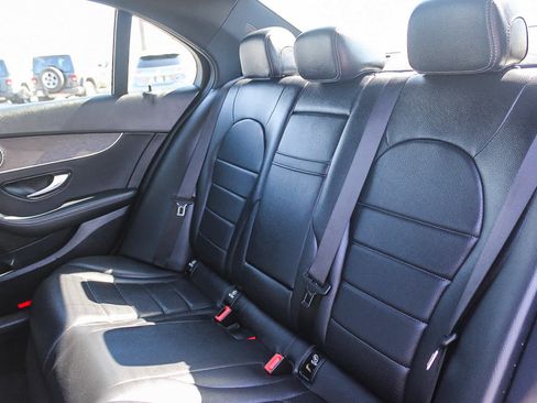 Used 2021 Mercedes-Benz C 300 Sedan image 16