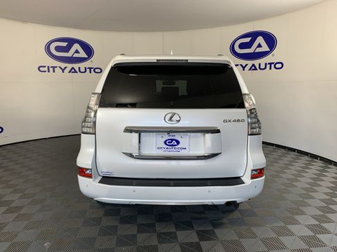 Used 2016 Lexus GX 460 w/ Premium Package AWD/4WD image 4