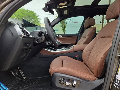New 2026 BMW X5 M60i AWD/4WD image 16