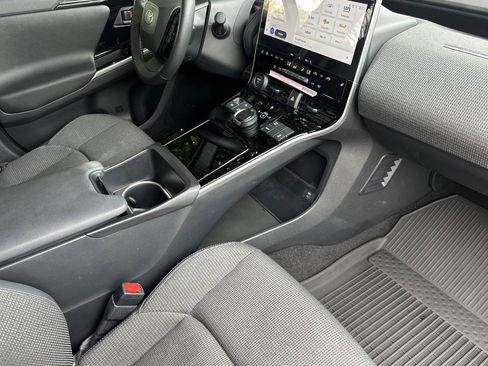 Used 2023 Toyota bZ4X XLE w/ Weather Package image 20