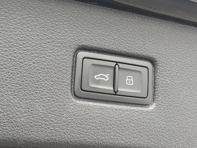 Used 2024 Audi Q7 2.0T Premium Plus w/ Premium Plus Package AWD/4WD image 15