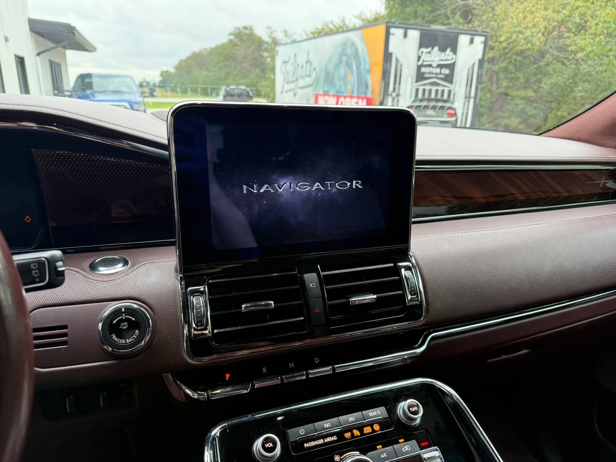 Used 2018 Lincoln Navigator L Black Label AWD/4WD image 21